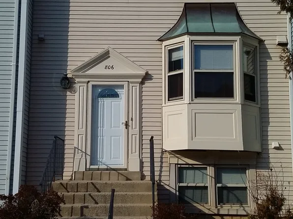 806 Flagler Dr, Gaithersburg, MD 20878