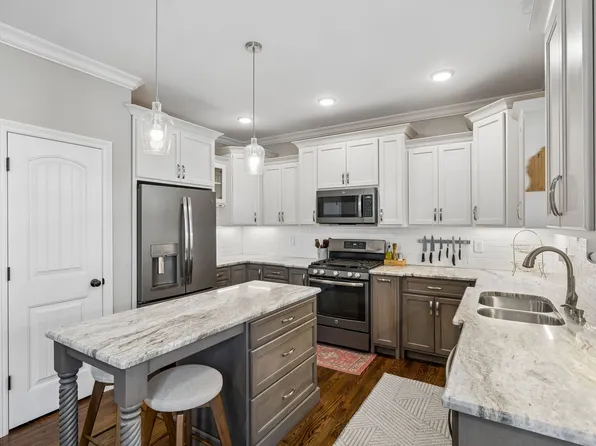 700 Keeton Ct, Old Hickory, TN 37138
