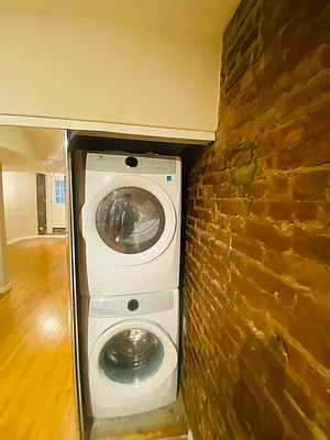 Rented by Aventana | media 27