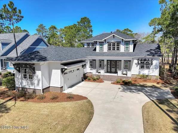 3748 Selwyn Circle, Southport, NC 28461