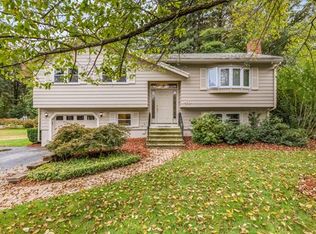 40 Compass Ln, Tewksbury, MA 01876