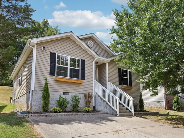 677 Belgium Dr, Hermitage, TN 37076