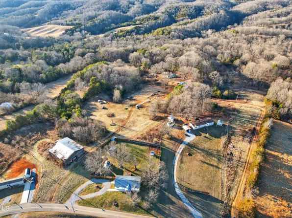 1434 Pates Hill Rd, Mosheim, TN 37818