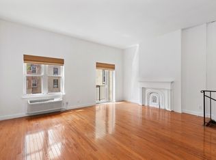 358 W 30th St APT 3B, New York, NY 10001