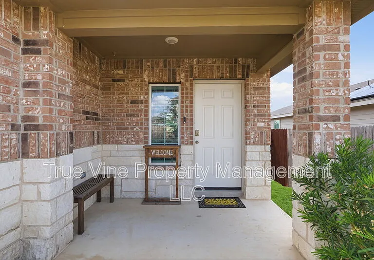3107 Lindenwood Way — Photo 2