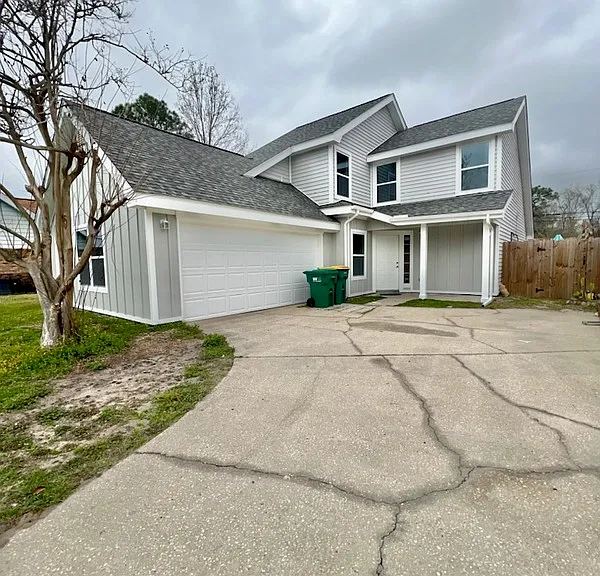 1943 Patrician Way — Photo 1
