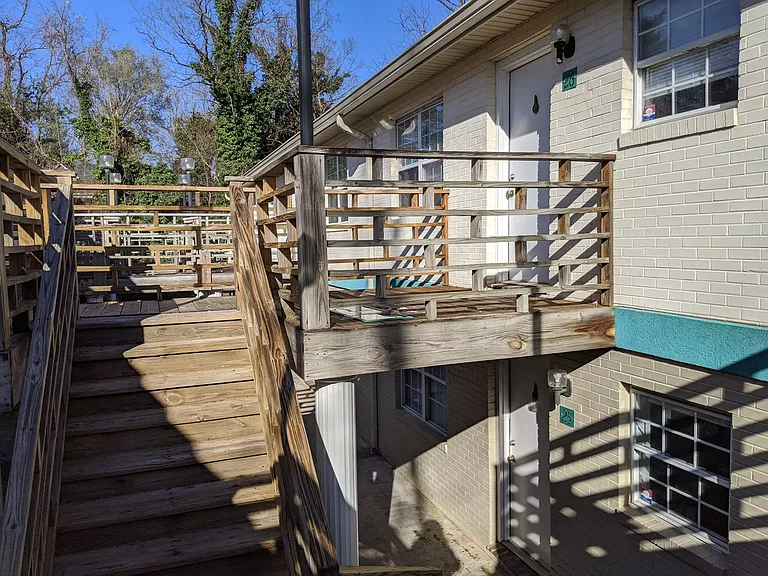 519 Bluff Ave SW — Photo 17
