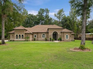 28526 Riverside Crest Ln, Huffman, TX 77336