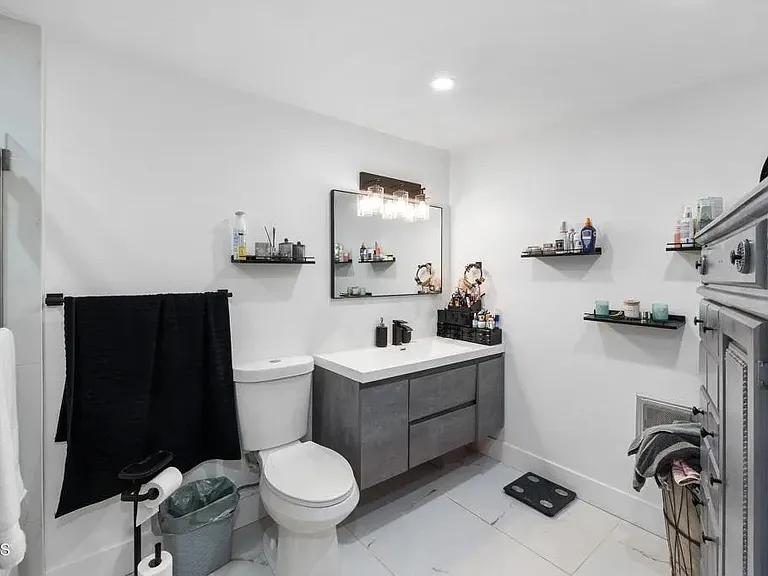 11798 Kagel Canyon St — Photo 21