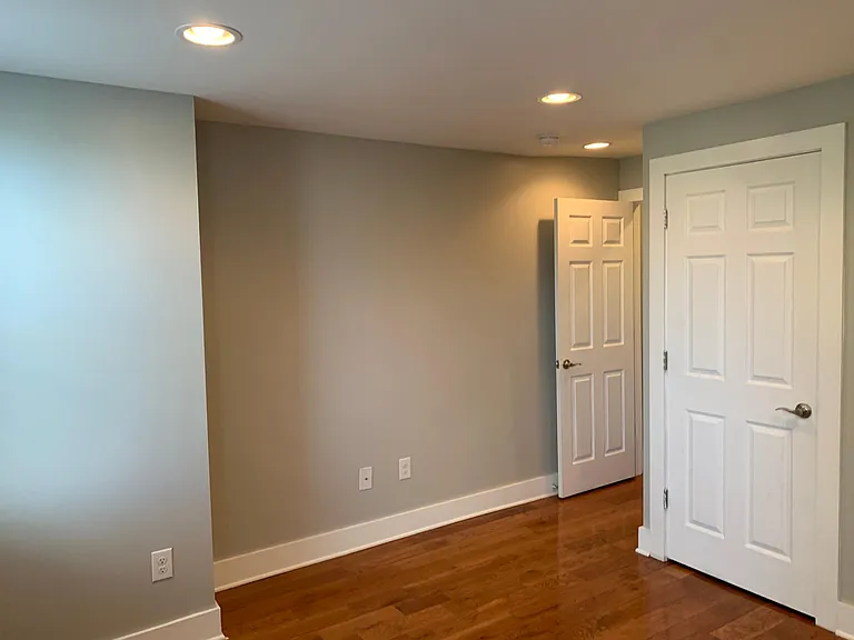 3409 Fairmount Ave — Photo 10