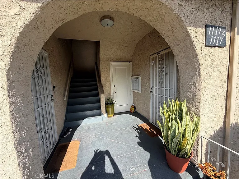 1117 Queen Anne Pl — Photo 4