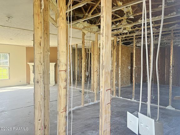 5th image of 3405 Felias Rd