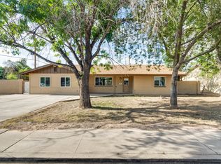 556 W 3rd Pl, Mesa, AZ 85201