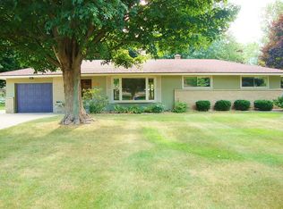126 Cypress Ave, Holland, MI 49423