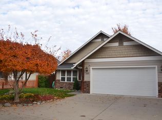 1435 SW Sturgeon Ct, Grants Pass, OR 97527