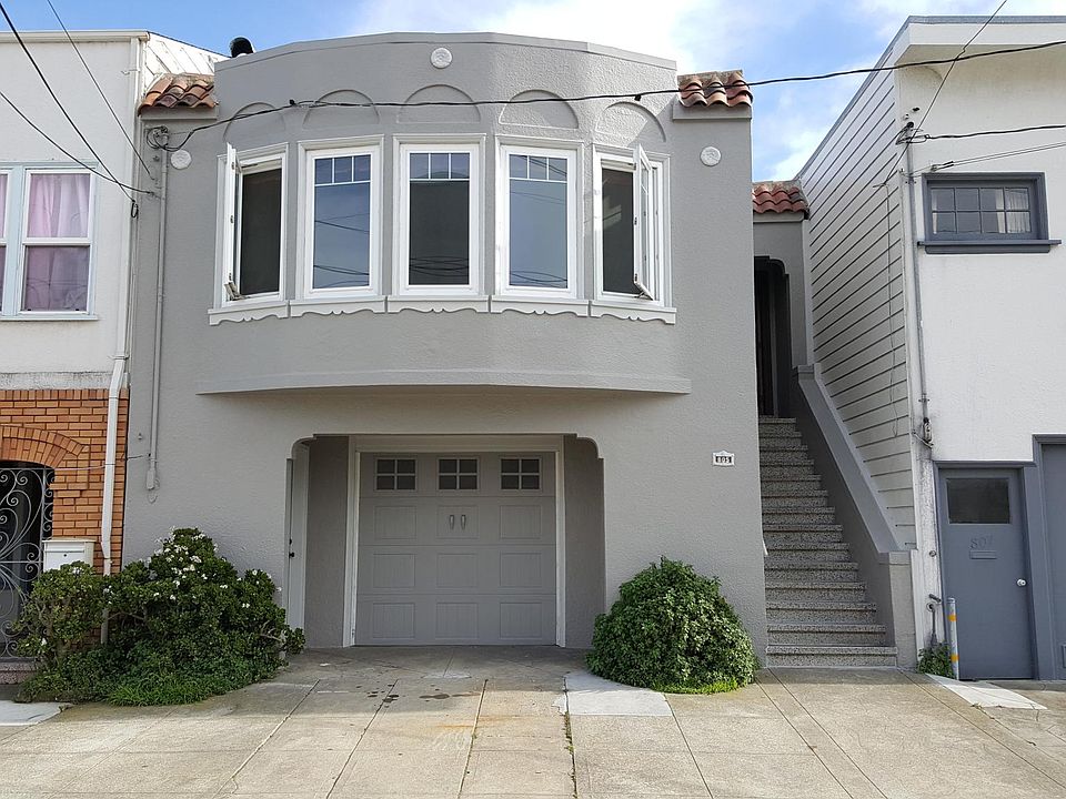1st image of 805 Vienna St