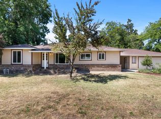 5511 North Ave, Carmichael, CA 95608