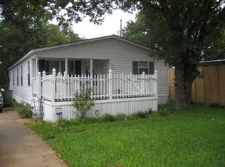 3804 Iverson Dr, Bryan, TX 77803