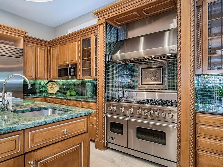 4407 W Dale Ave — Photo 10