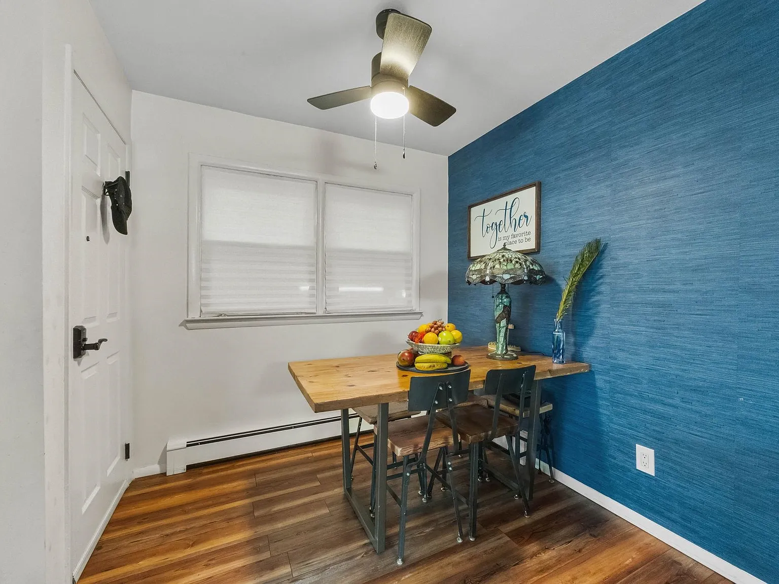 2 bed, 1.0 bath, $2,800 — Photo 4