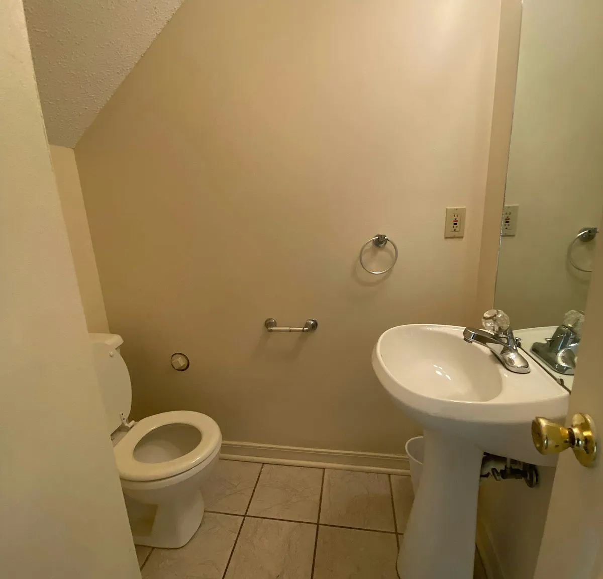 38 South Church Street, Unit A — Photo 4