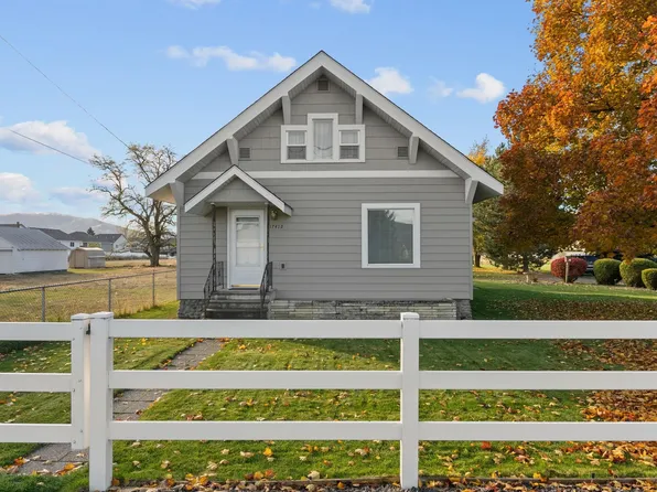 17412 E Mission Ave, Greenacres, WA 99016