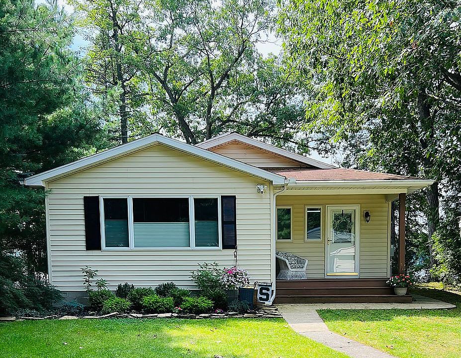 1st image of 12525 Crystal Lake Dr