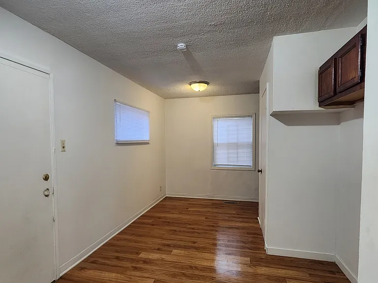 4949-53 Kentucky St #4953 — Photo 6