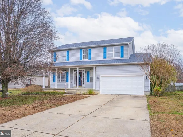 22190 Goldenrod Dr, Great Mills, MD 20634