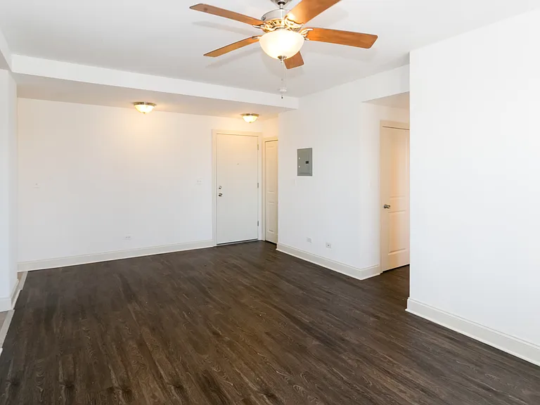 Dining/Living room