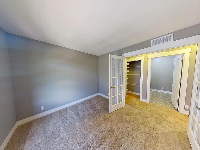 523 S Vance Ct — Photo 15