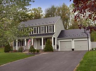 5 Spindle Tree Ln, Amesbury, MA 01913