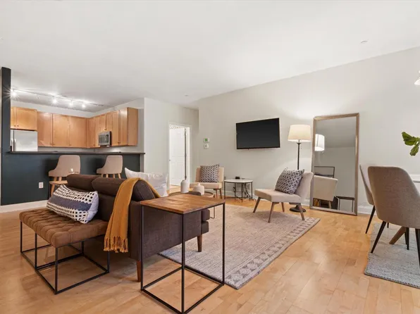 1905 N Water STREET #208, Milwaukee, WI 53202