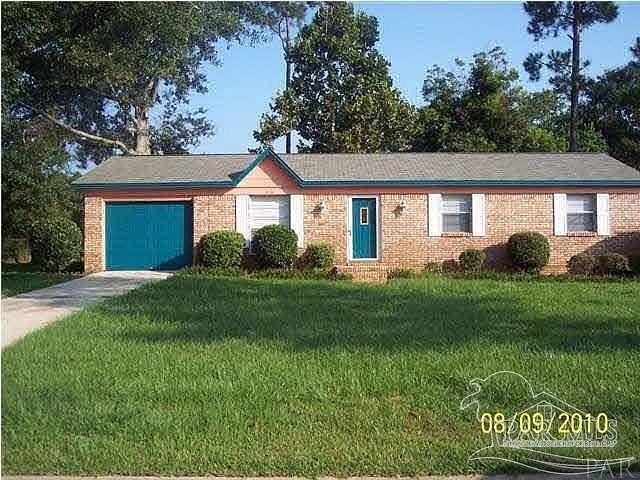 1st image of 836 El Camino Dr