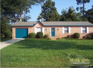 836 El Camino Dr, Cantonment, FL 32533