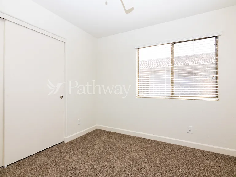 8839 W Manzanita Dr — Photo 11
