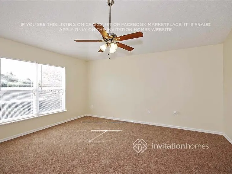 6702 Lorain St — Photo 10