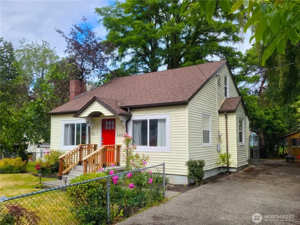 1506 Bloomington Avenue, Bremerton, WA 98312