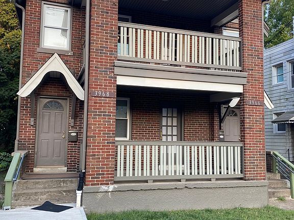 4th image of 2-3966 Vine St #2