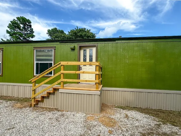 1940 Comanche Trl, Quinlan, TX 75474