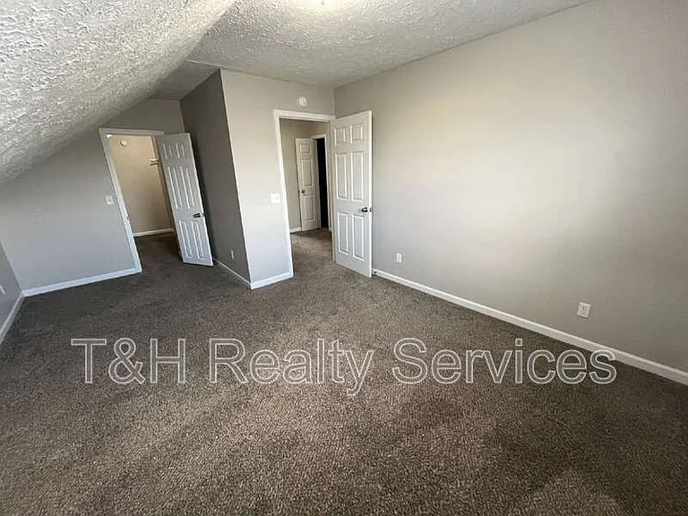 3008 N Pauline Ave — Photo 14