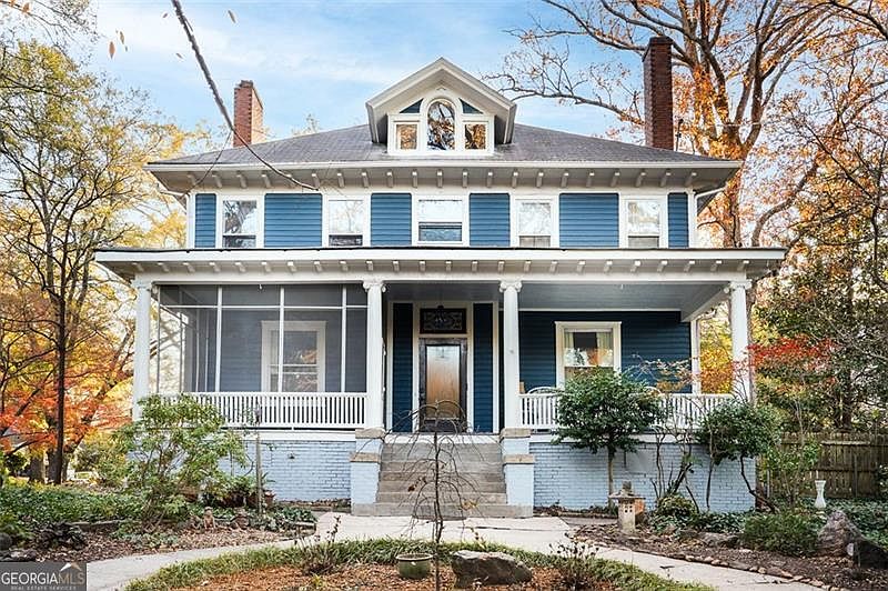 1st image of 118 Waverly Way NE