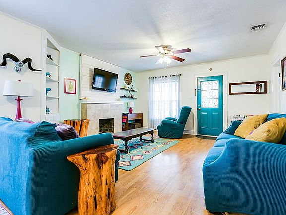4th image of this home