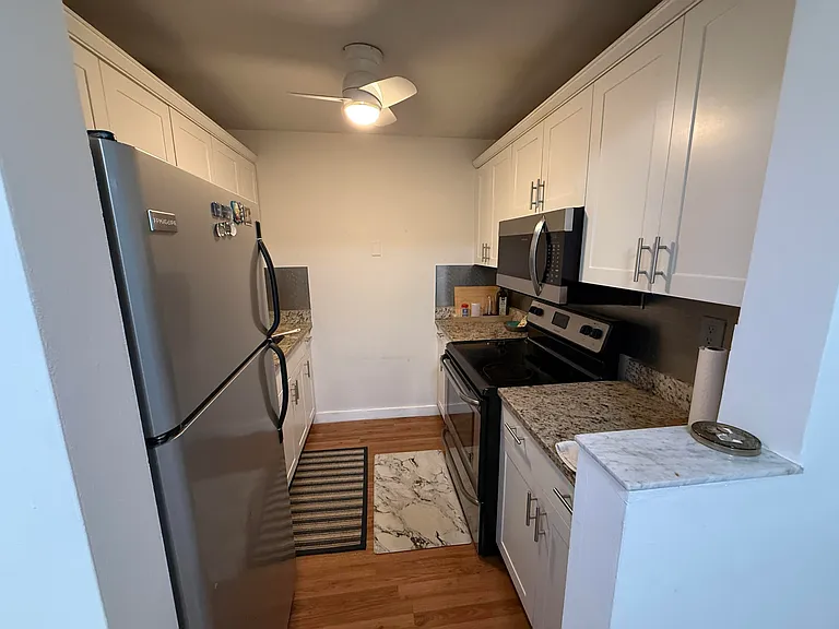 2170 NE 51st Ct #B5 — Photo 9