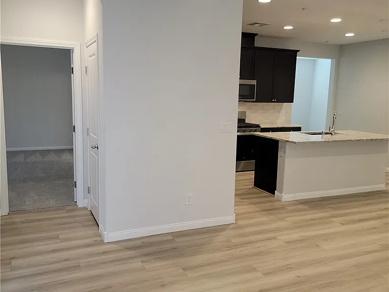 60 Cadence Crest Ave — Photo 5