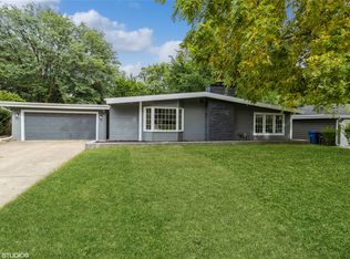 4705 SW 16th St, Des Moines, IA 50315