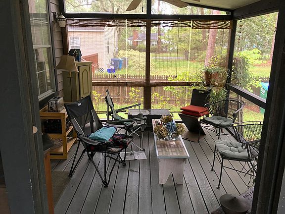 screened porch