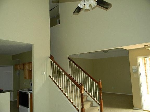 4th image of 1501 Blair Dr