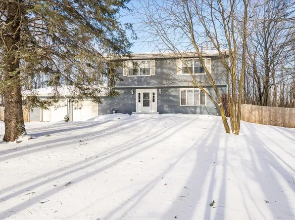 5093 W Arrowhead Rd, Hermantown, MN 55811