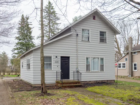 220 N Church St, Climax, MI 49034